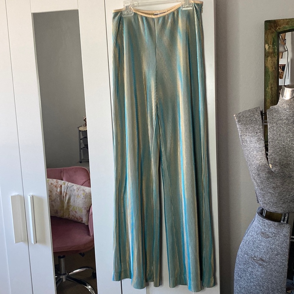 iROO MODERATO Shiny Flowy Disco Wide Pants Euro 38 S